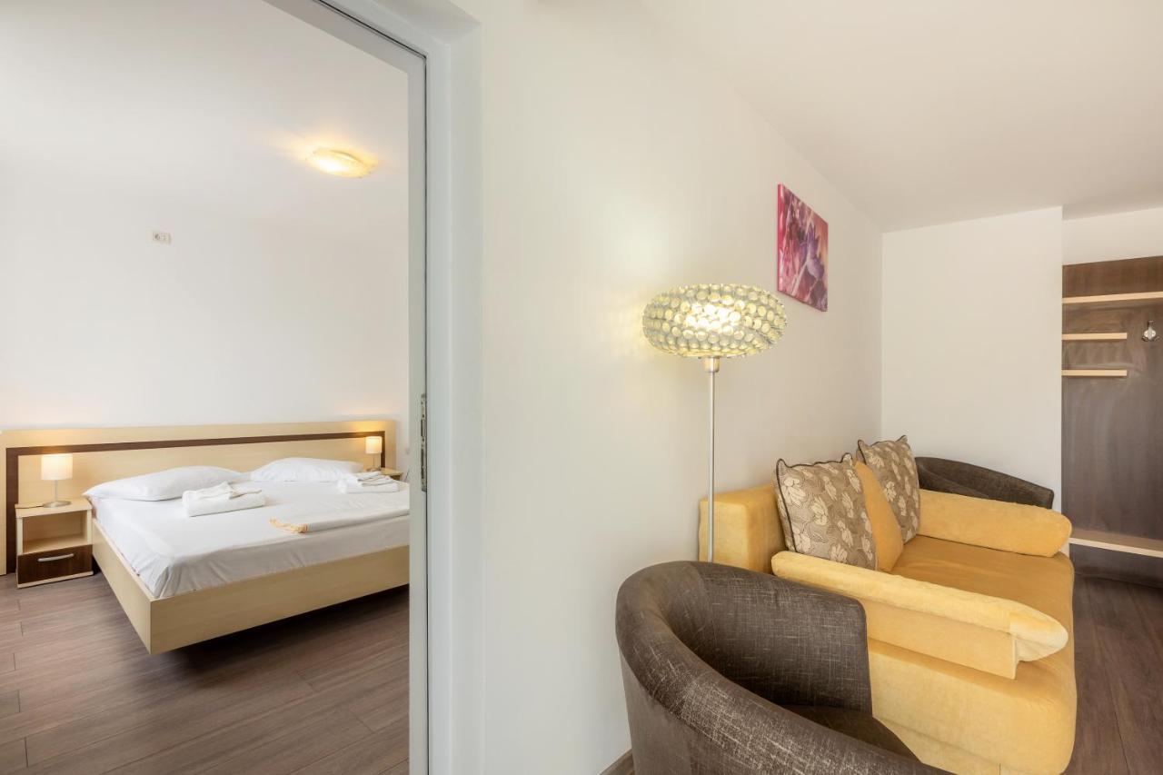 Hotel Venus Mamaia Luaran gambar
